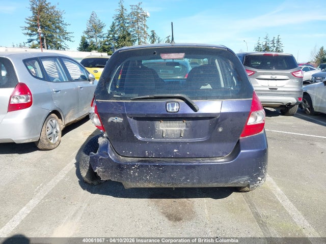 2008 Honda Fit მანქანა იყიდება აუქციონზე, vin: JHMGD37468S808977, აუქციონის ნომერი: 40061867