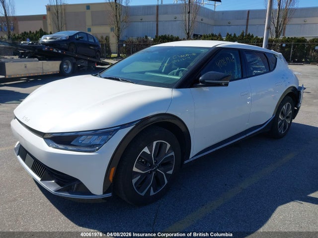 KNDC34LA8R5621678 KIA EV6