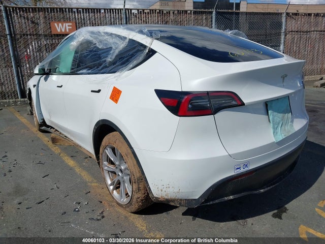 40060103 :رقم المزاد ، LRWYGDFD4PC967782 vin ، 2023 Tesla Model Y مزاد بيع