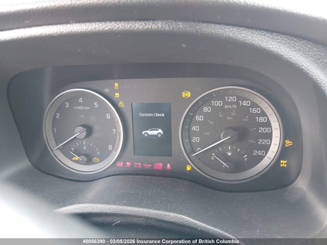KM8J3CA4XHU254619 Hyundai TUCSON SE