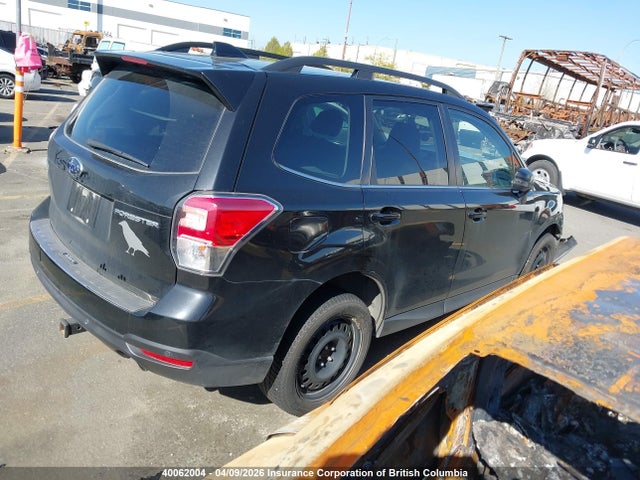 JF2SJEWC9JH599876 Subaru Forester 2.5i Touring