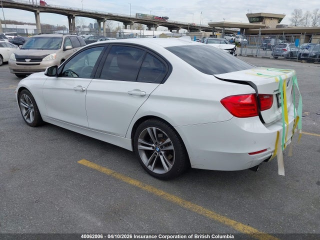 40062006 :رقم المزاد ، WBA3C3C59EP661793 vin ، 2014 Bmw 320i مزاد بيع