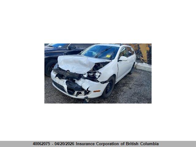 40062075 :رقم المزاد ، 3VWPL7AJ2EM606911 vin ، 2014 Volkswagen Golf مزاد بيع