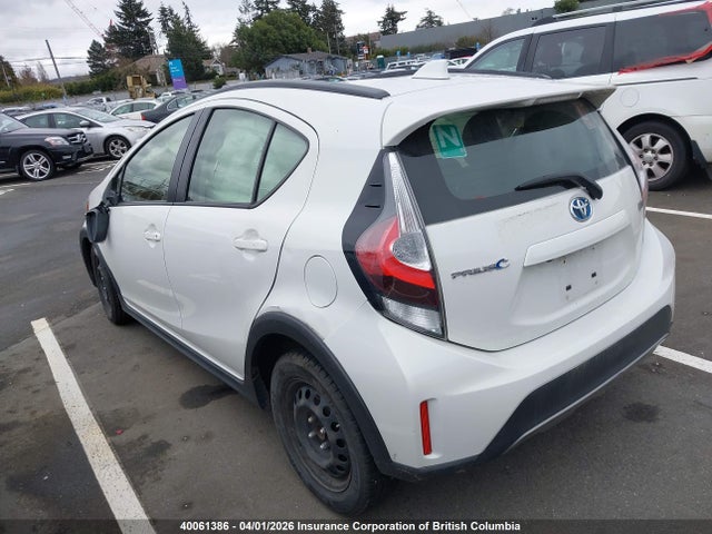40061386 :رقم المزاد ، JTDKDTB3XJ1603314 vin ، 2018 Toyota Prius C مزاد بيع