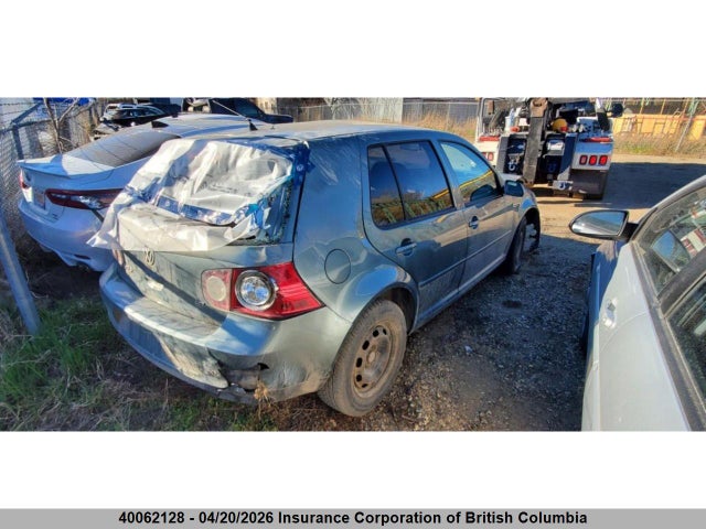 40062128 :رقم المزاد ، 9BWEL61J294016364 vin ، 2009 Volkswagen Golf مزاد بيع