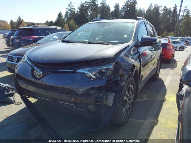 40056728 :رقم المزاد ، 2T3BFREV9HW693996 vin ، 2017 Toyota Rav4 Le مزاد بيع