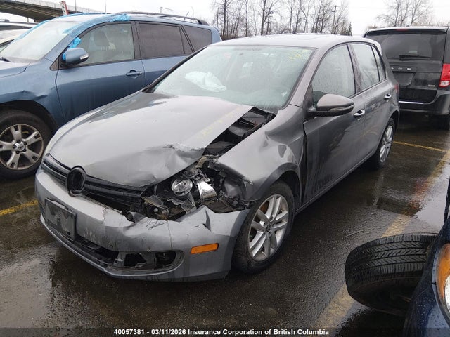 40057381 :رقم المزاد ، WVWDA7AJXBW086755 vin ، 2011 Volkswagen Golf مزاد بيع