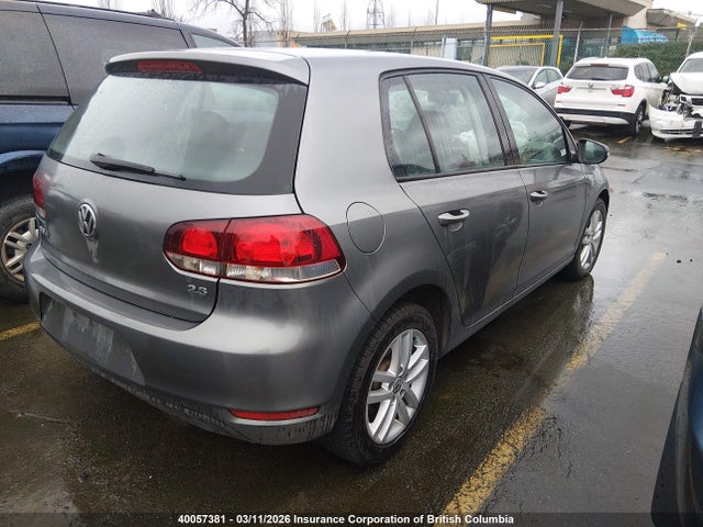 40057381 :رقم المزاد ، WVWDA7AJXBW086755 vin ، 2011 Volkswagen Golf مزاد بيع