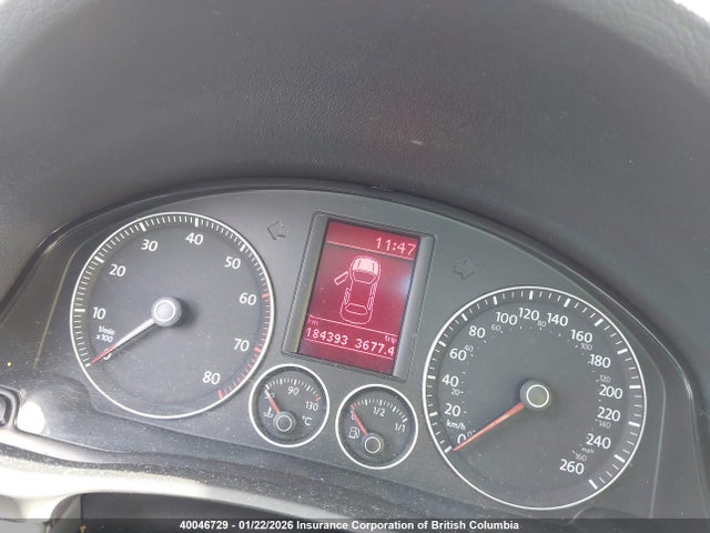 2006 Volkswagen Jetta 2.5l Premium მანქანა იყიდება აუქციონზე, vin: 3VWNF71K56M611934, აუქციონის ნომერი: 40046729