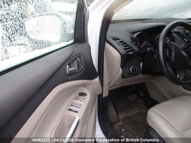 1FMCU9GD8HUE26484 Ford ESCAPE SE