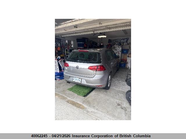 3VW217AU8GM043828 Volkswagen Golf