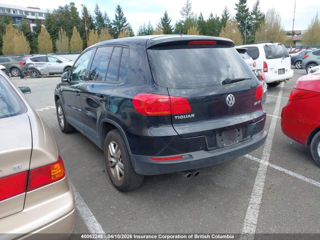 40062248 :رقم المزاد ، WVGHV3AX5DW614767 vin ، 2013 Volkswagen Tiguan S/se/sel مزاد بيع
