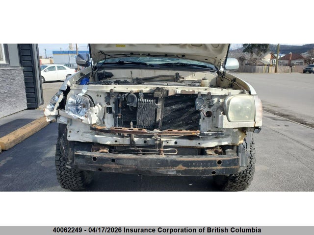 2006 Toyota Tundra Double Cab Sr5 მანქანა იყიდება აუქციონზე, vin: 5TBDT441X6S522412, აუქციონის ნომერი: 40062249