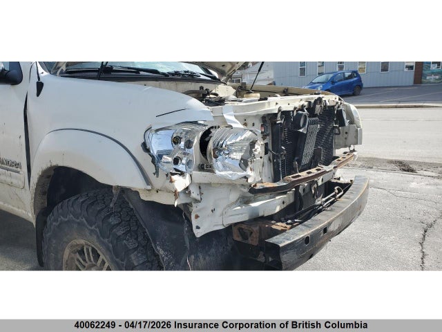 2006 Toyota Tundra Double Cab Sr5 მანქანა იყიდება აუქციონზე, vin: 5TBDT441X6S522412, აუქციონის ნომერი: 40062249