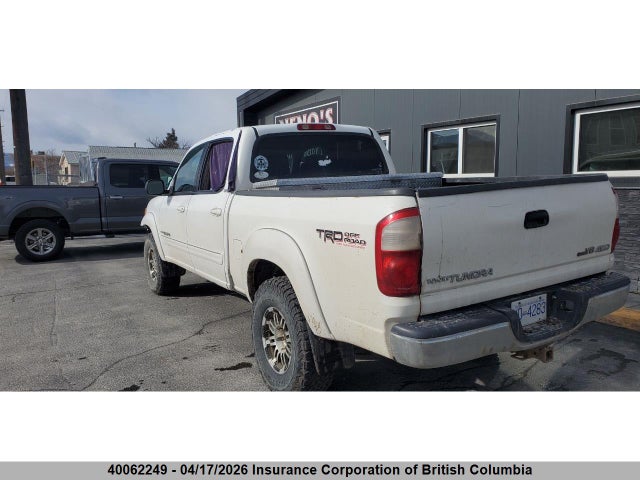2006 Toyota Tundra Double Cab Sr5 მანქანა იყიდება აუქციონზე, vin: 5TBDT441X6S522412, აუქციონის ნომერი: 40062249