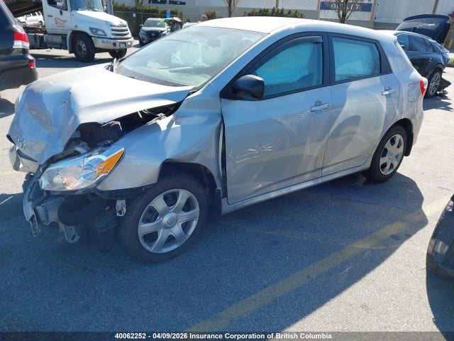 40062252 :رقم المزاد ، 2T1KU4EE9AC450696 vin ، 2010 Toyota Corolla Matrix مزاد بيع