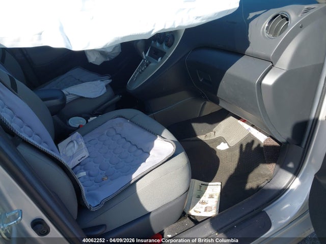 40062252 :رقم المزاد ، 2T1KU4EE9AC450696 vin ، 2010 Toyota Corolla Matrix مزاد بيع