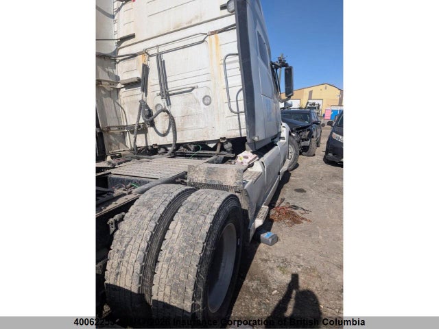 4V4NC9EJ8KN205143 Volvo Vn L