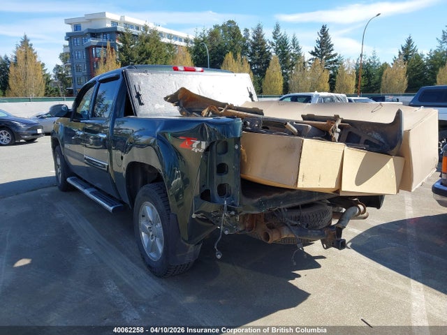 40062258 :رقم المزاد ، 3GTP2VE78DG226879 vin ، 2013 Gmc Sierra K1500 Sle مزاد بيع