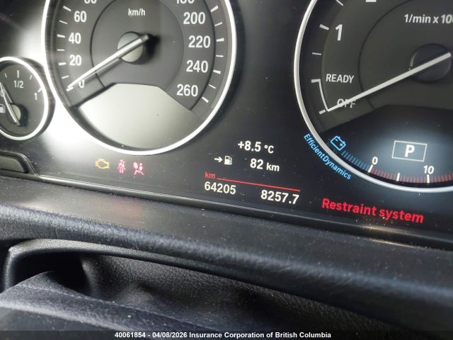 40061854 :رقم المزاد ، WBA8A3C3XHA067098 vin ، 2017 Bmw 320 Xi مزاد بيع