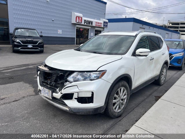 40062261 :رقم المزاد ، 5N1AT2MVXHC838376 vin ، 2017 Nissan Rogue مزاد بيع