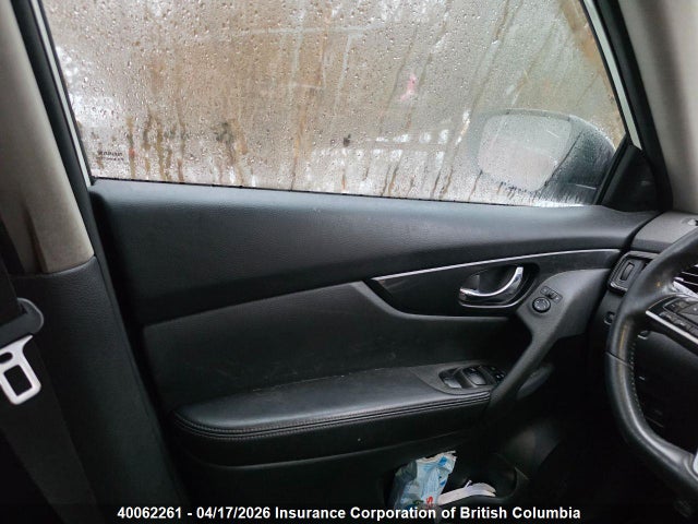 40062261 :رقم المزاد ، 5N1AT2MVXHC838376 vin ، 2017 Nissan Rogue مزاد بيع