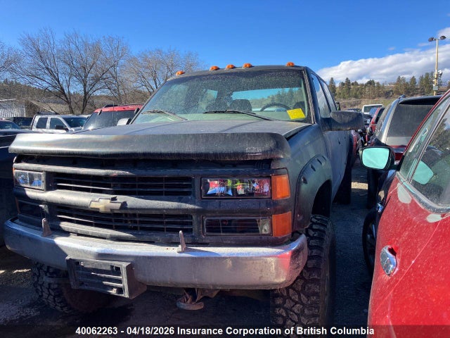 40062263 :رقم المزاد ، 1GCHK33R5YF506117 vin ، 2000 Chevrolet 3500 مزاد بيع