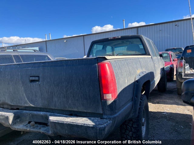 40062263 :رقم المزاد ، 1GCHK33R5YF506117 vin ، 2000 Chevrolet 3500 مزاد بيع