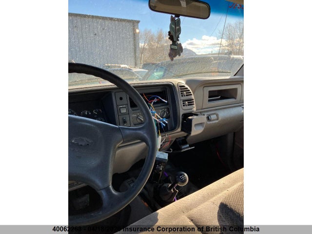 40062263 :رقم المزاد ، 1GCHK33R5YF506117 vin ، 2000 Chevrolet 3500 مزاد بيع