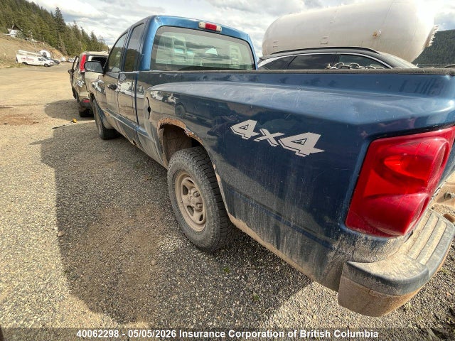 40062298 :رقم المزاد ، 1D7HW22N95S269573 vin ، 2005 Dodge Dakota St مزاد بيع