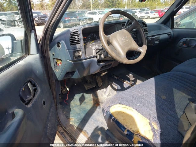 40044534 :رقم المزاد ، 1GCGK29K0SE101909 vin ، 1995 Chevrolet Gmt-400 K2500 مزاد بيع