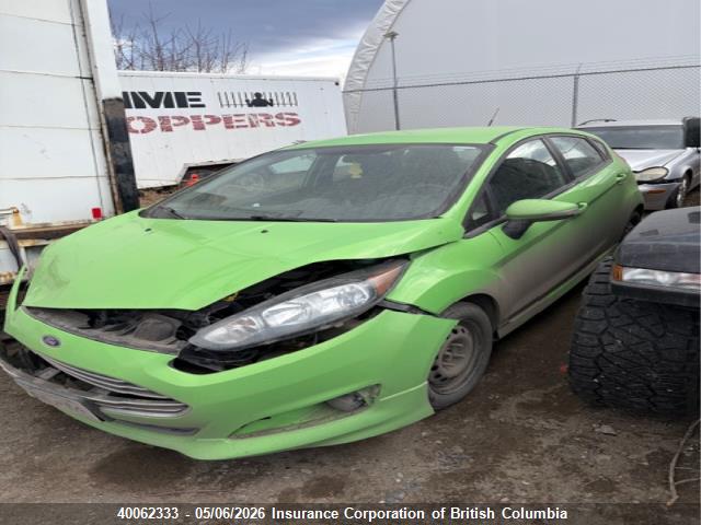 Ford FIESTA SE 2015 3FADP4EJ3FM212182 Image 2