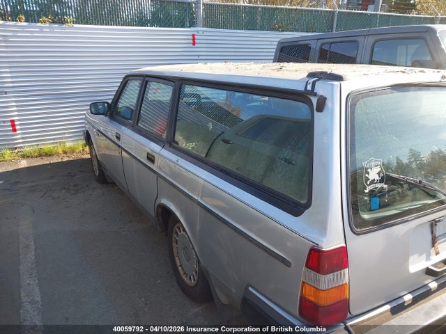 1992 Volvo 240 მანქანა იყიდება აუქციონზე, vin: YV1AW8805N1917405, აუქციონის ნომერი: 40059792