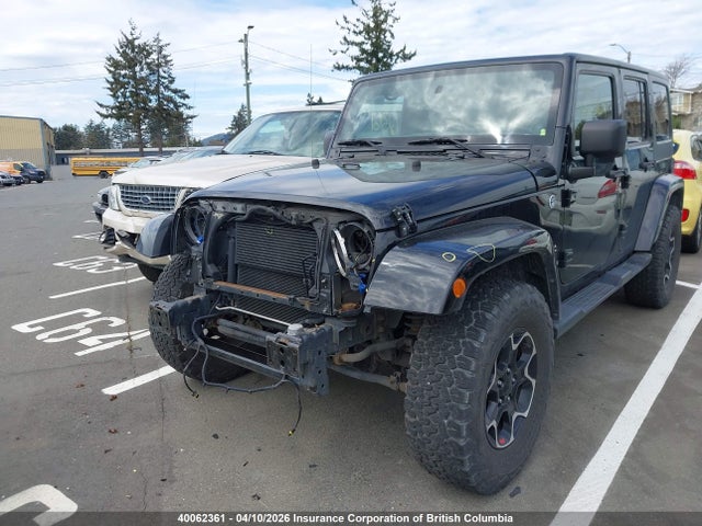 1C4BJWEG0EL132213 Jeep Wrangler Unlimited Sahara