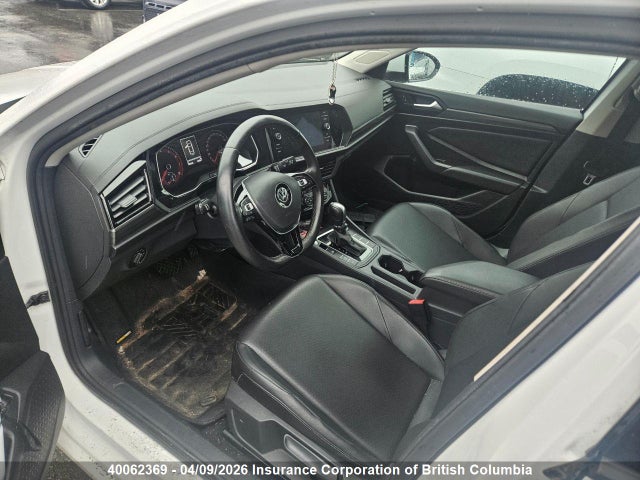 40062369 :رقم المزاد ، 3VWE57BU1KM097335 vin ، 2019 Volkswagen Jetta مزاد بيع