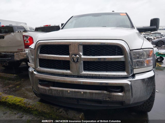 40062372 :رقم المزاد ، 3C63R3HL5GG233677 vin ، 2016 Ram 3500 Slt مزاد بيع