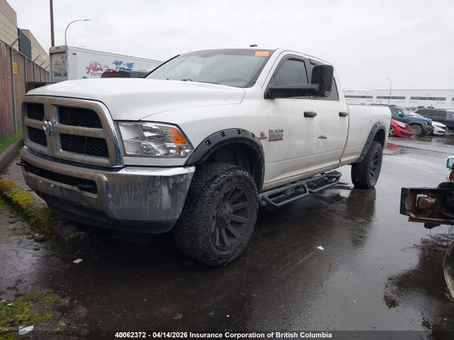 40062372 :رقم المزاد ، 3C63R3HL5GG233677 vin ، 2016 Ram 3500 Slt مزاد بيع