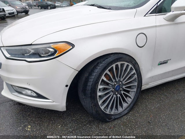 2017 Ford Fusion Titanium Phev მანქანა იყიდება აუქციონზე, vin: 3FA6P0SU3HR121452, აუქციონის ნომერი: 40062374