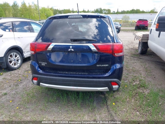 JA4AZ2A38GZ604605 Mitsubishi Outlander Es
