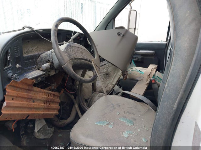 Продажа на аукционе авто 1996 Ford Econoline E350 Cutaway Van, vin: 1FDKE30F8THA53742, номер лота: 40062387
