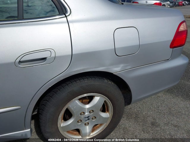 40062404 :رقم المزاد ، 1HGCG1651XA801396 vin ، 1999 Honda Accord Ex مزاد بيع