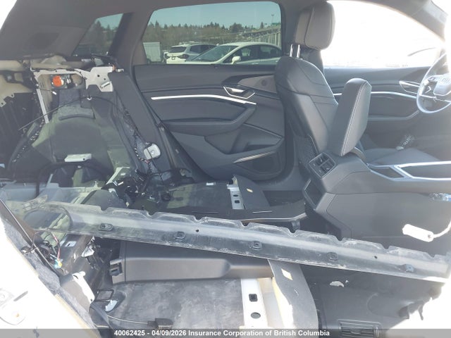 40062425 :رقم المزاد ، WA14ABGE1RB008549 vin ، 2024 Audi Q8 مزاد بيع