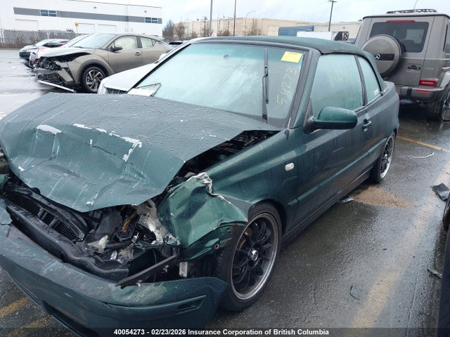 40054273 :رقم المزاد ، 3VWDC21V21M807338 vin ، 2001 Volkswagen Cabrio Glx مزاد بيع
