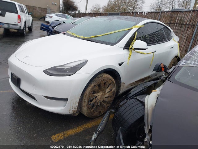 7SAYGDEF4PF684388 Tesla Model Y