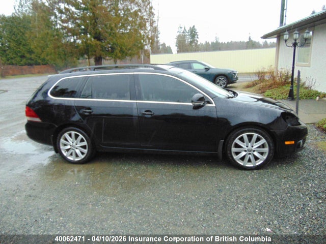 40062471 :رقم المزاد ، 3VWPL7AJ9CM666679 vin ، 2012 Volkswagen Golf مزاد بيع
