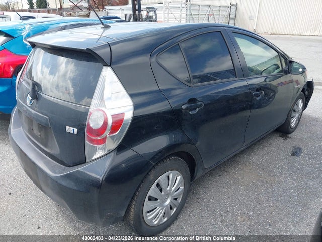 JTDKDTB34E1572759 Toyota Prius