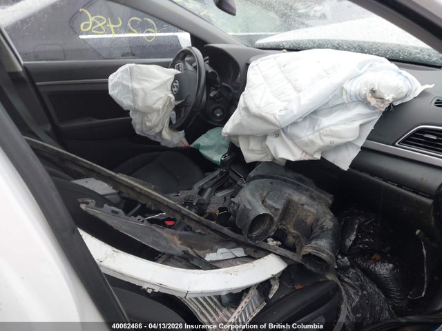 KMHD84LFXJU621561 Hyundai Elantra Sel/value/limited