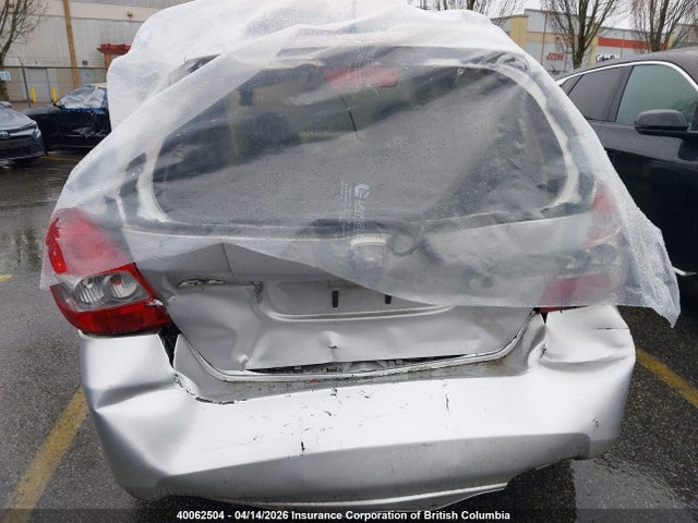 2007 Honda Fit მანქანა იყიდება აუქციონზე, vin: JHMGD384X7S821132, აუქციონის ნომერი: 40062504