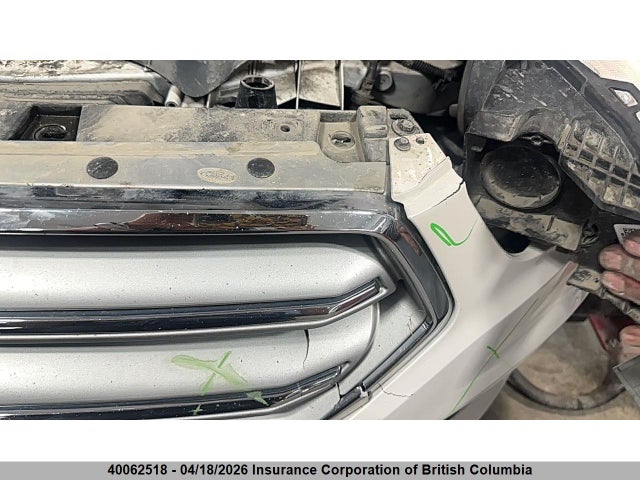 1FMCU9GD5JUD10908 Ford ESCAPE SE