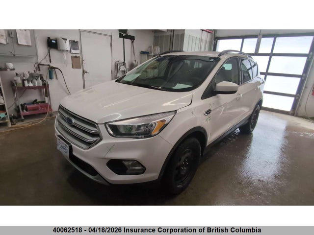 1FMCU9GD5JUD10908 Ford ESCAPE SE